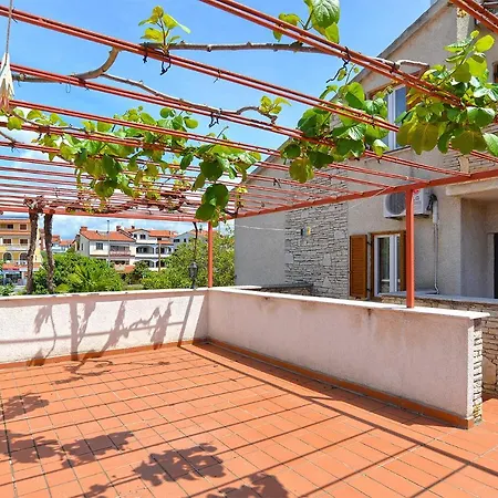 Vesna 836 * Rovinj